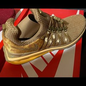 Women Nike Shox Gravity